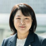 梁 沙織